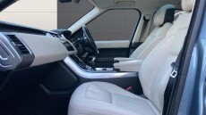 Land Rover Range Rover Sport 2.0 P400e HSE 5dr Auto Estate